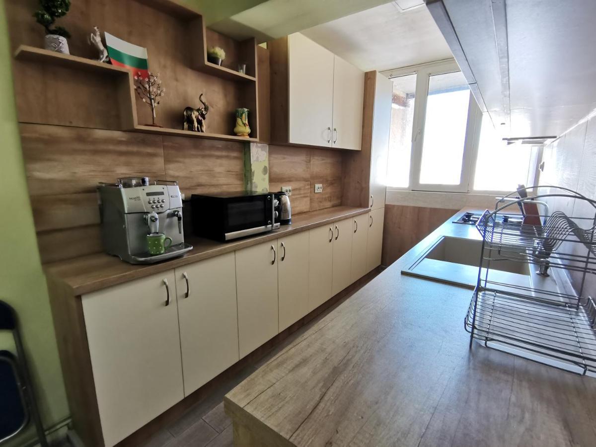 Central Apartment Targovishte 외부 사진